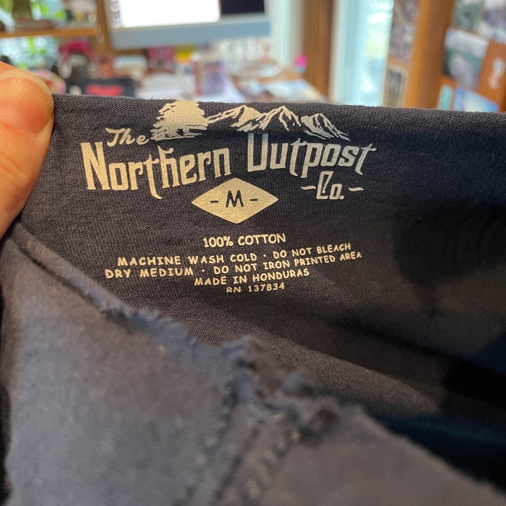 Northern Outpost Rooster Shirt Sz M, Modified - Picture 4 of 7